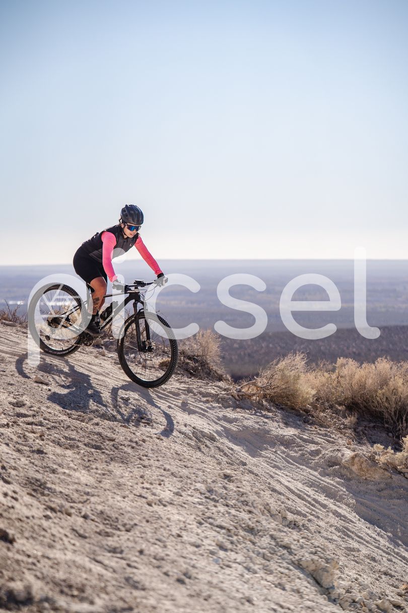 Photo of q1fj4tt806sj49jll53tfvjw