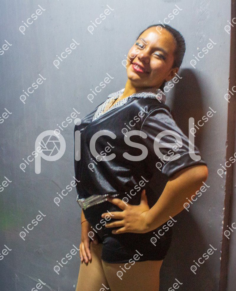 Photo of cvy2y7at8l6tf7b6q46j75xc