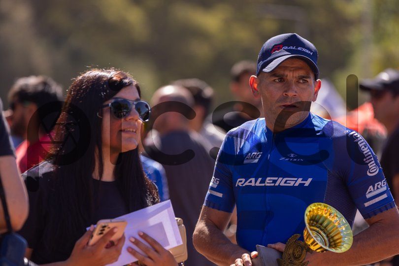 Photo of f5rc01zpr8n40lzr8mivcmyr