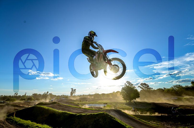 Photo of ywnpjt8emawxy5eo0v0ktg9n