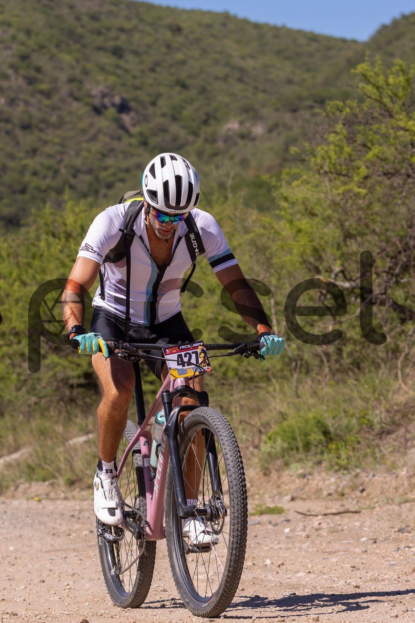 Photo of uzdgoah9vp6j4yn0avbso1x9