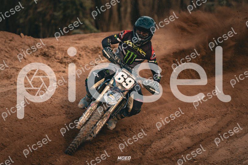 Photo of q3x8x8lz7mkdcj9ypcngx63m
