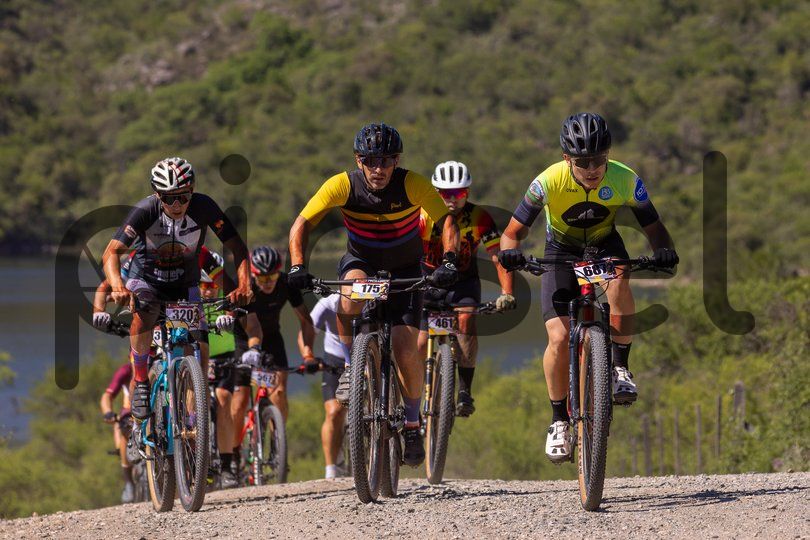 Photo of dbixo9gnawr5pdmykihxut0r