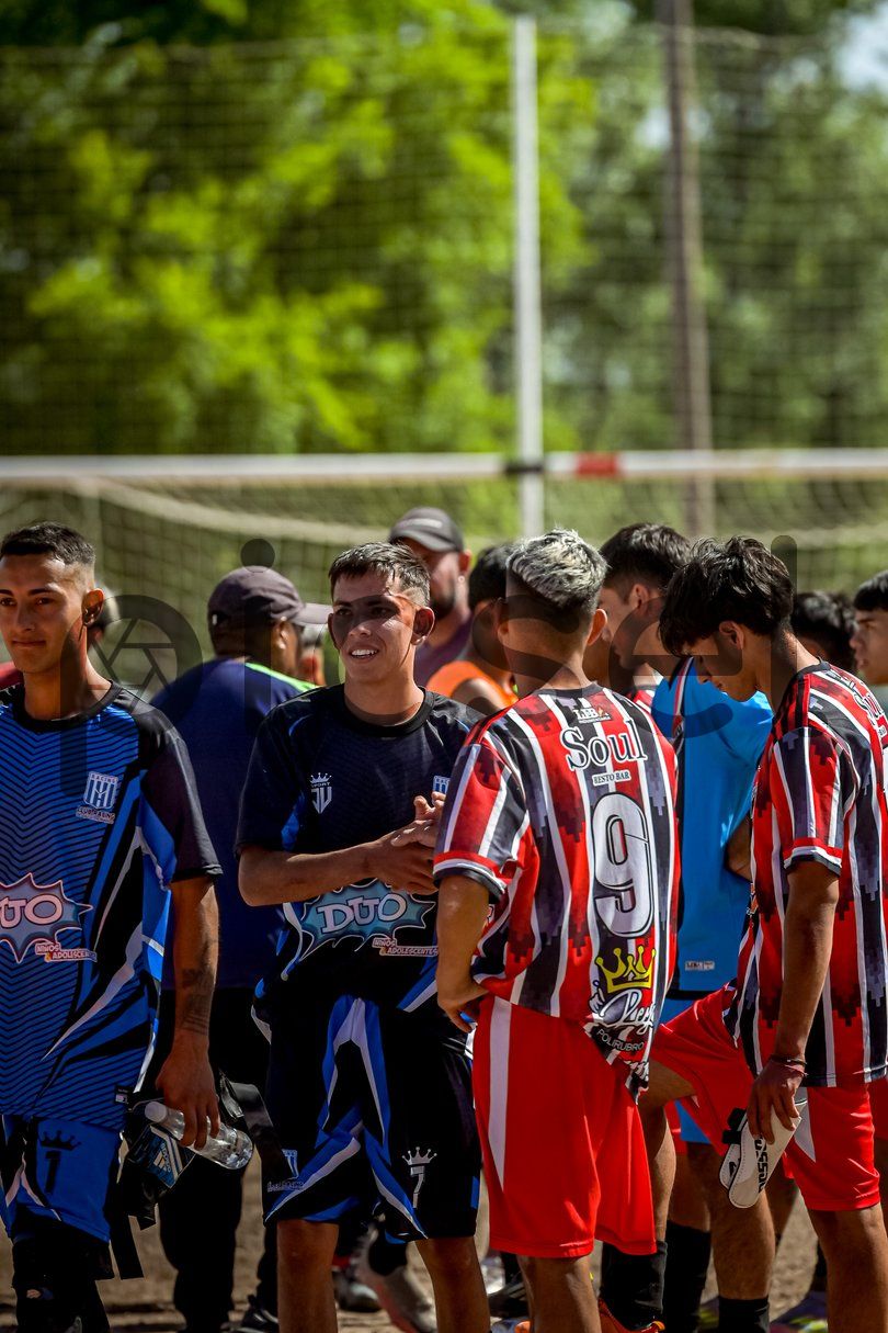 Photo of cmuwxw7klhsxea3l4e228iku