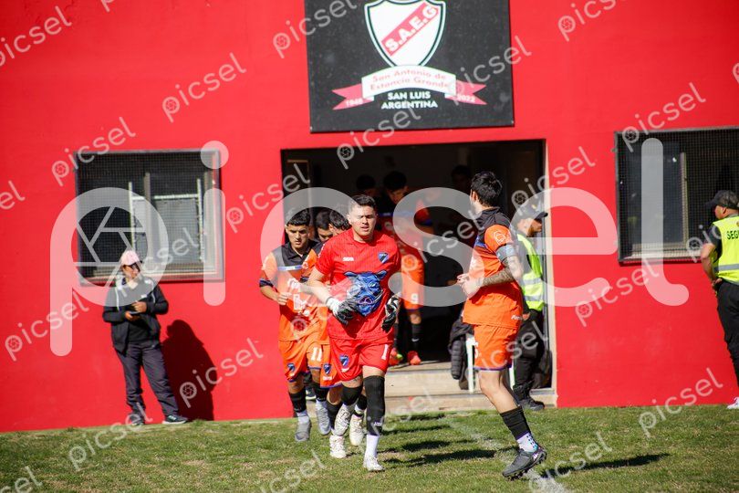 Photo of yth6a6l94jekt7uqqjjjiccs