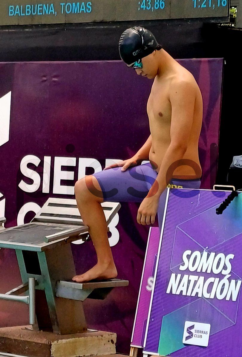 Photo of y98hl93x8ni6whfz85d7knx1