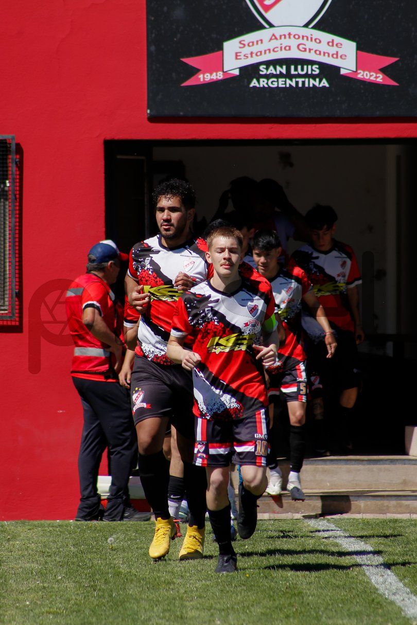 Photo of mlp8s2qeeg4czstjwt8qihjw