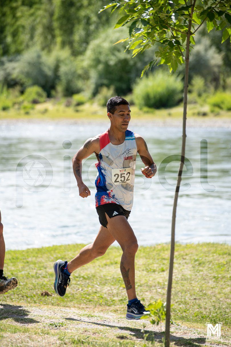 Photo of hj1bm935i2uos8qujzifdenw