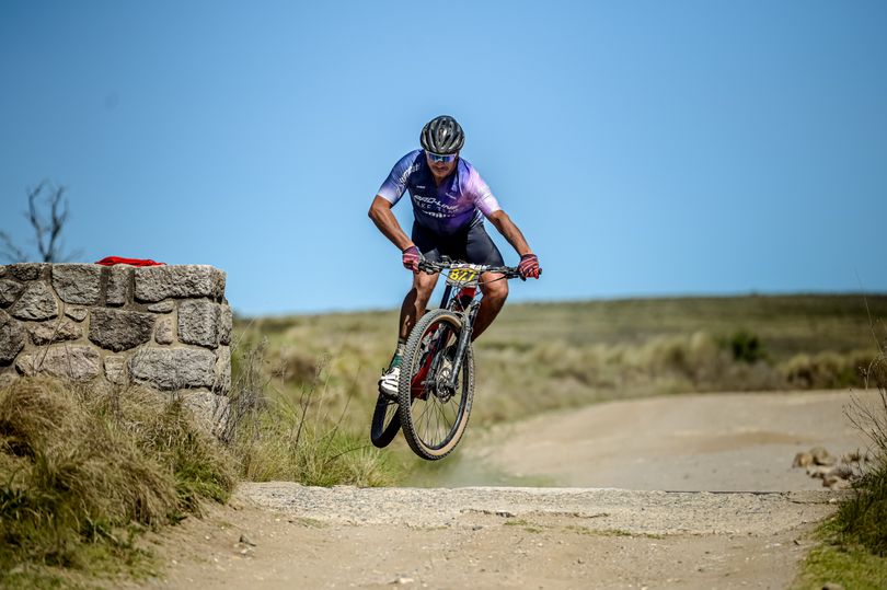 La Vuelta - Hta Gde / La Cumbre