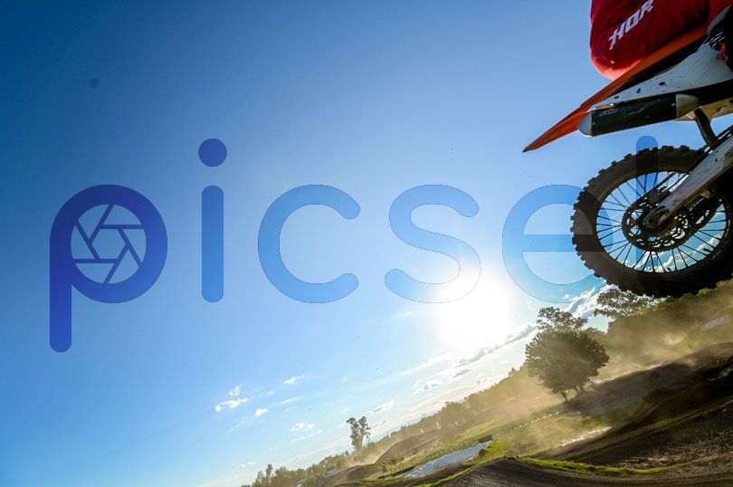 Photo of wbj8x8fru2w207fmchq0dm1g