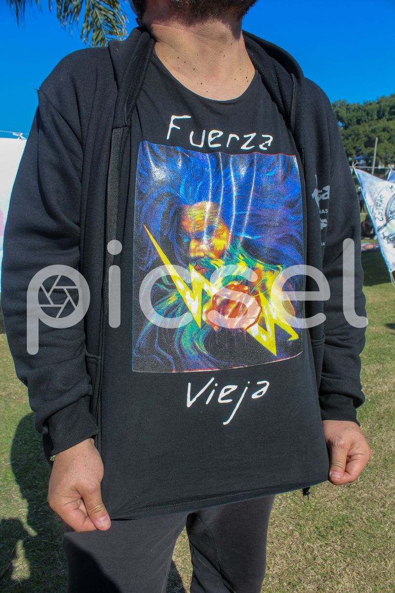 Photo of mle7dsrpo09hldna28pazz2a