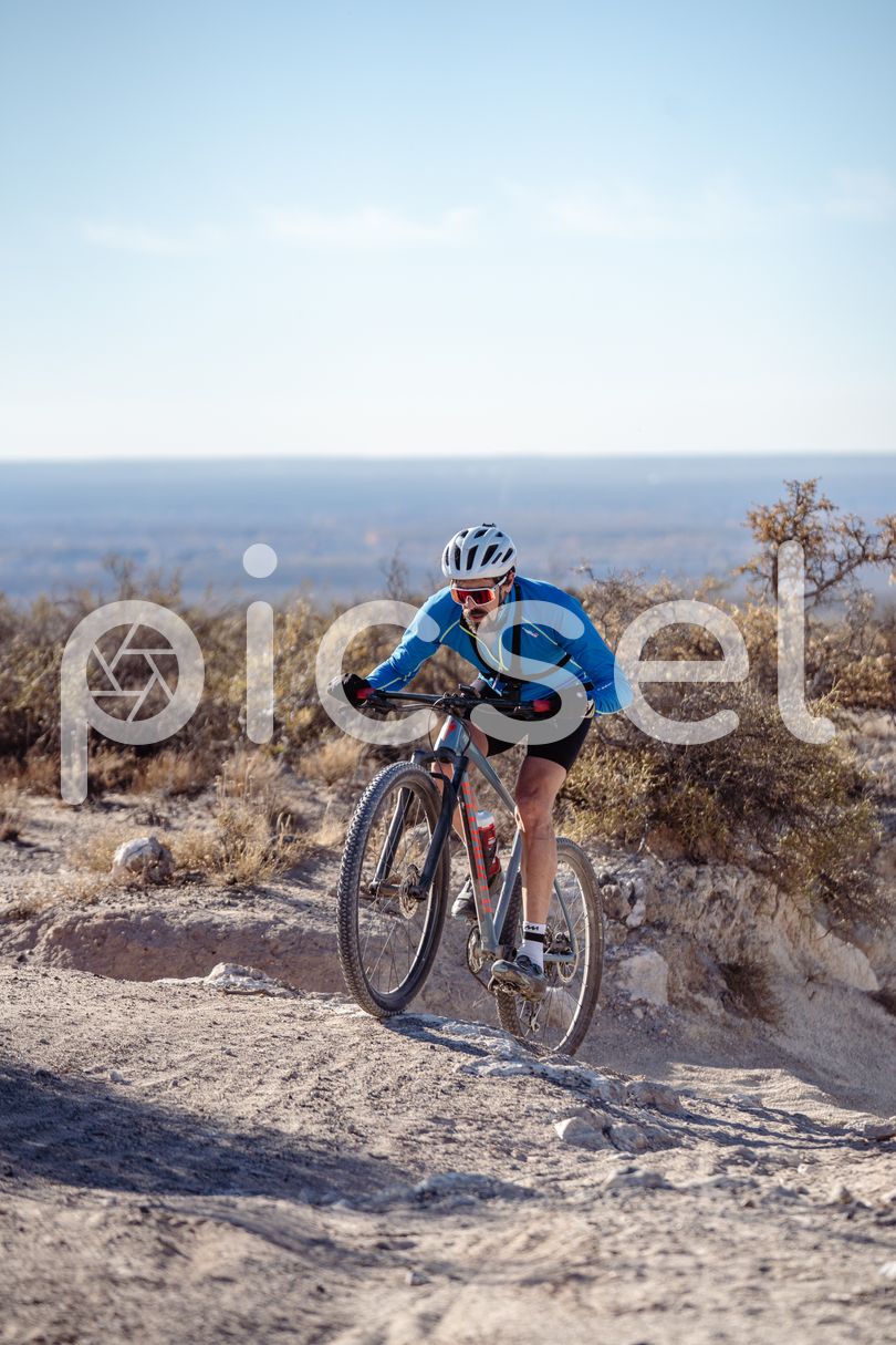 Photo of romvmtb4ss28wf25bdwjbrzw