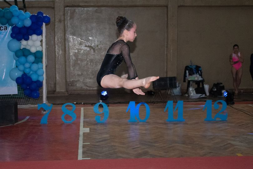 25-11-08 Turno 11.30am Torneo G Artística SER 