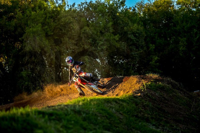 Photo of yklhyfjftemepckfx6fhobze