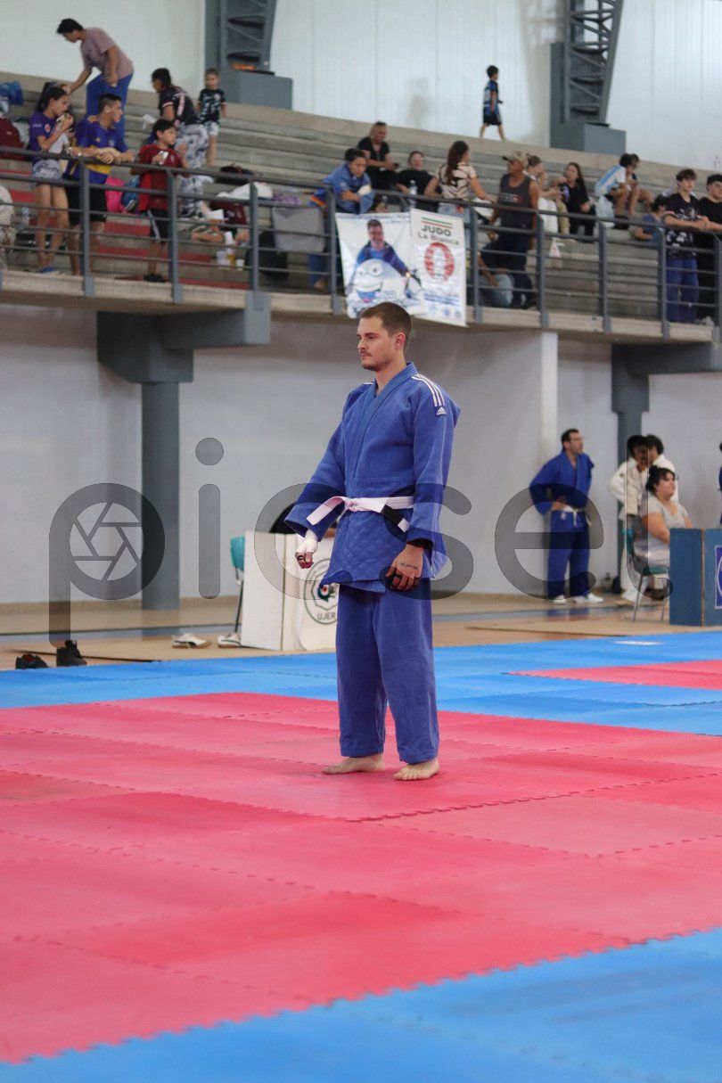 Photo of gllqssofu9hyr5bb6f3qv2j5