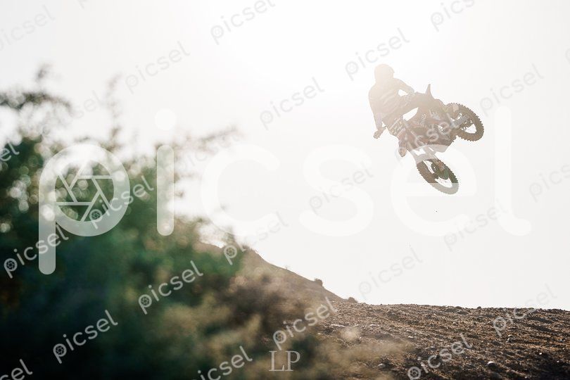 Photo of rfbgx48n43cyrgcd60tn51h1
