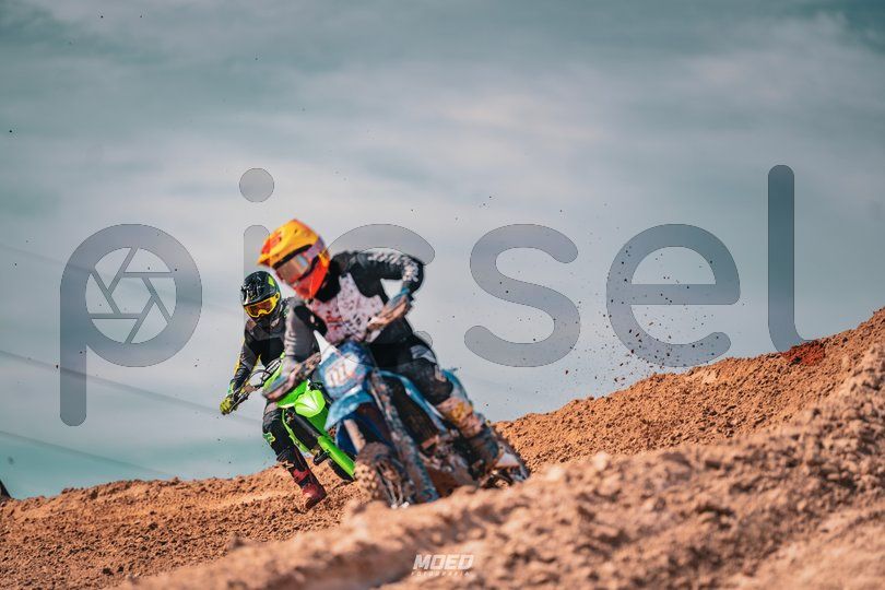 Photo of tb7f9vf4kn65mgeogac1v5kx