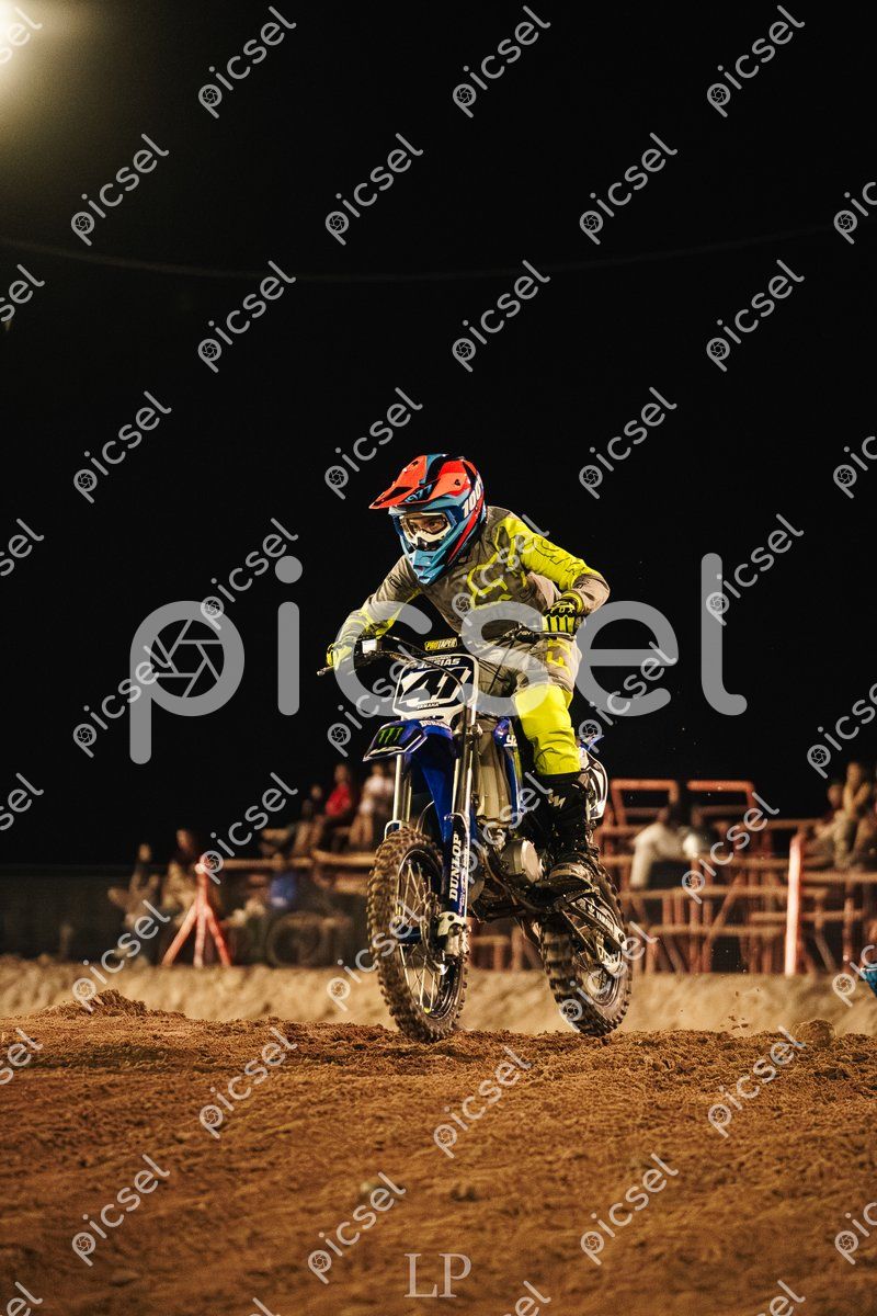 Photo of fnxpdlp0xfcdu77lcmcth8s6