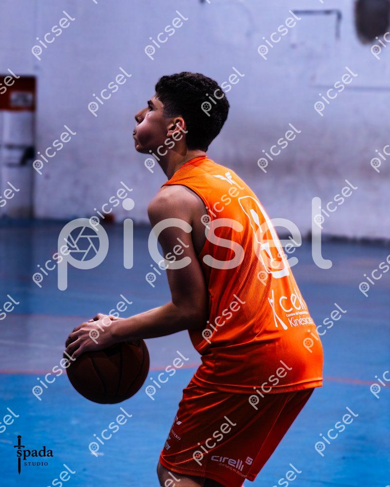 Photo of oa27jbzxz0tmt6l54yd5o1rk