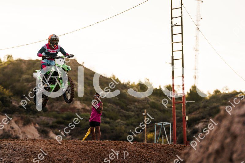 Photo of inh82f6ub18ylit932h721no