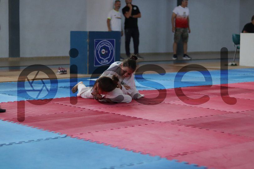 Photo of ic03x8cjvy74exznfm1vnqfi