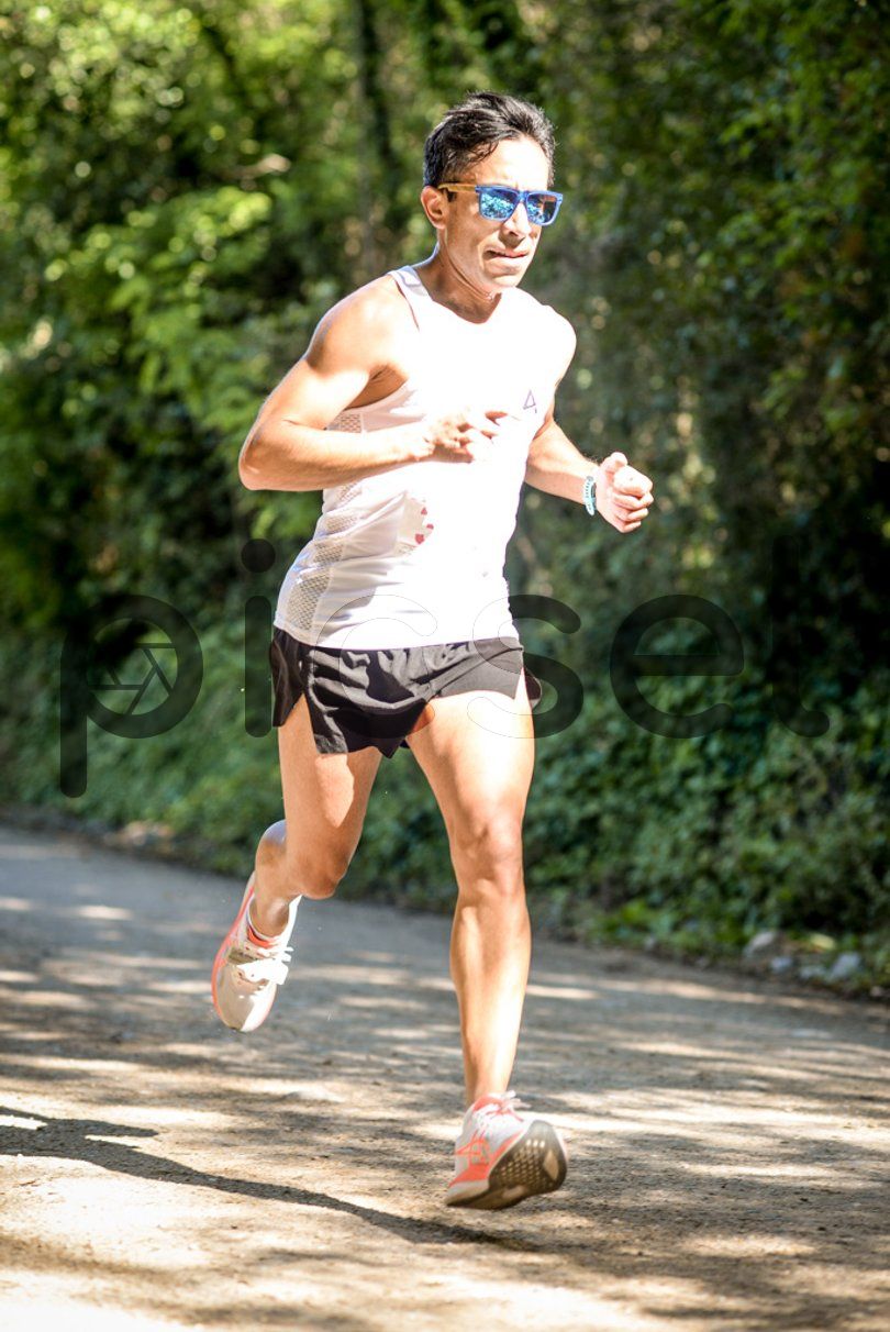 Photo of yweip48v6fkrk5fhc4r0ehjs