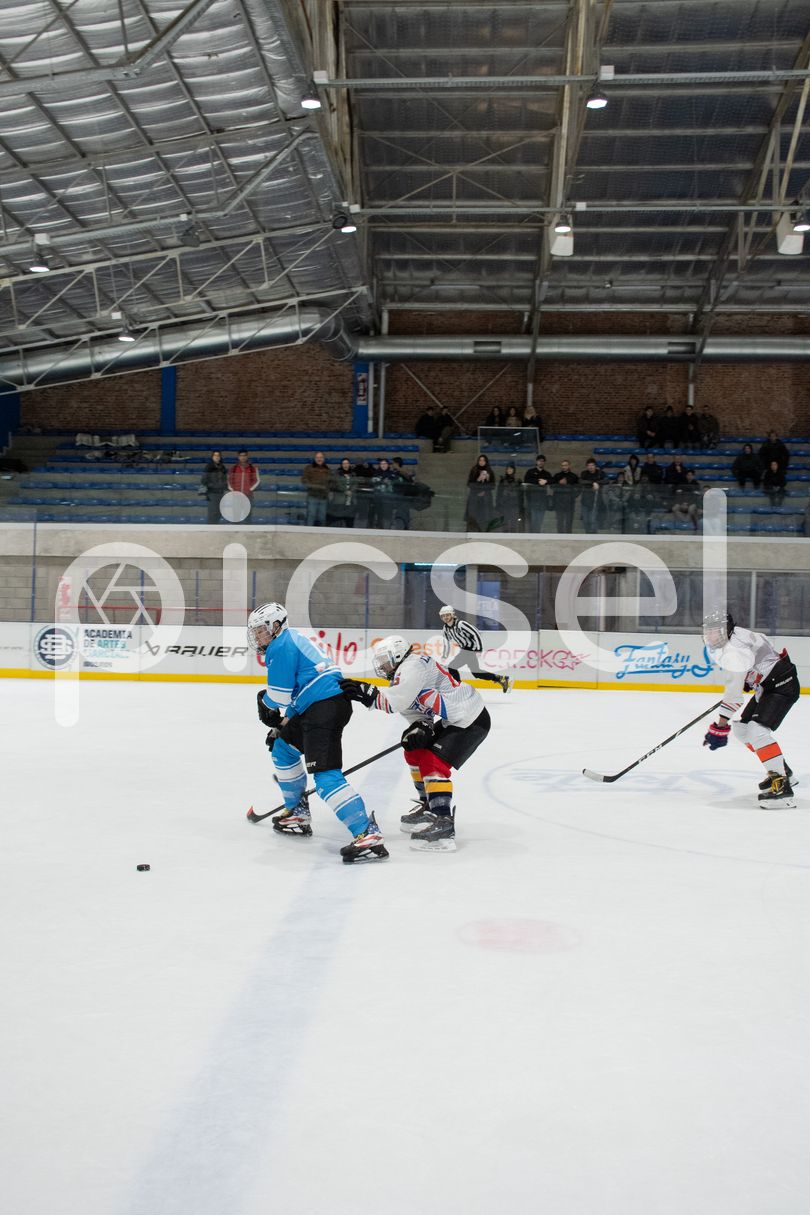 Photo of cn94phz1nn6u7j721scbux3e