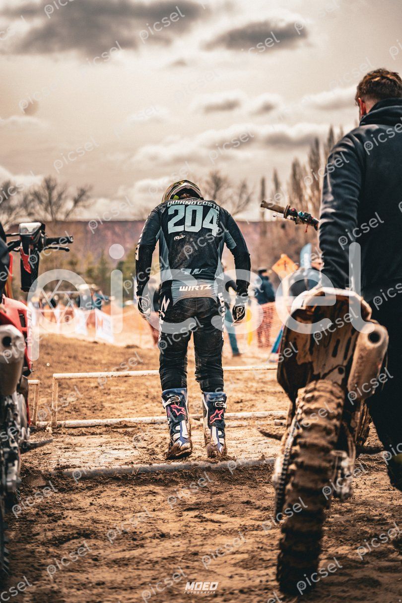 Photo of muc8kyp76hwn8higoqon923i