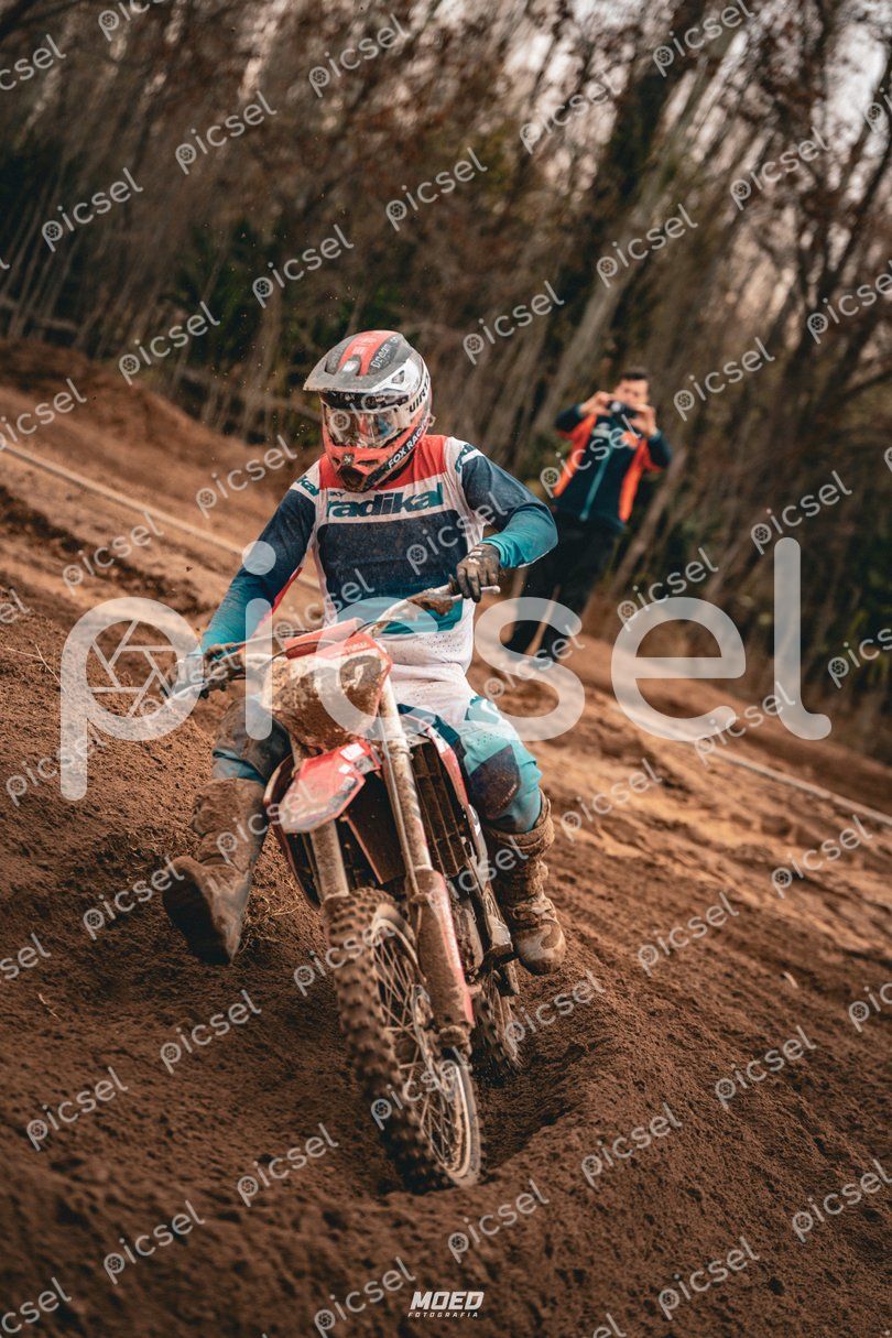 Photo of fnbemqeaemfv5tg56dz3jce8