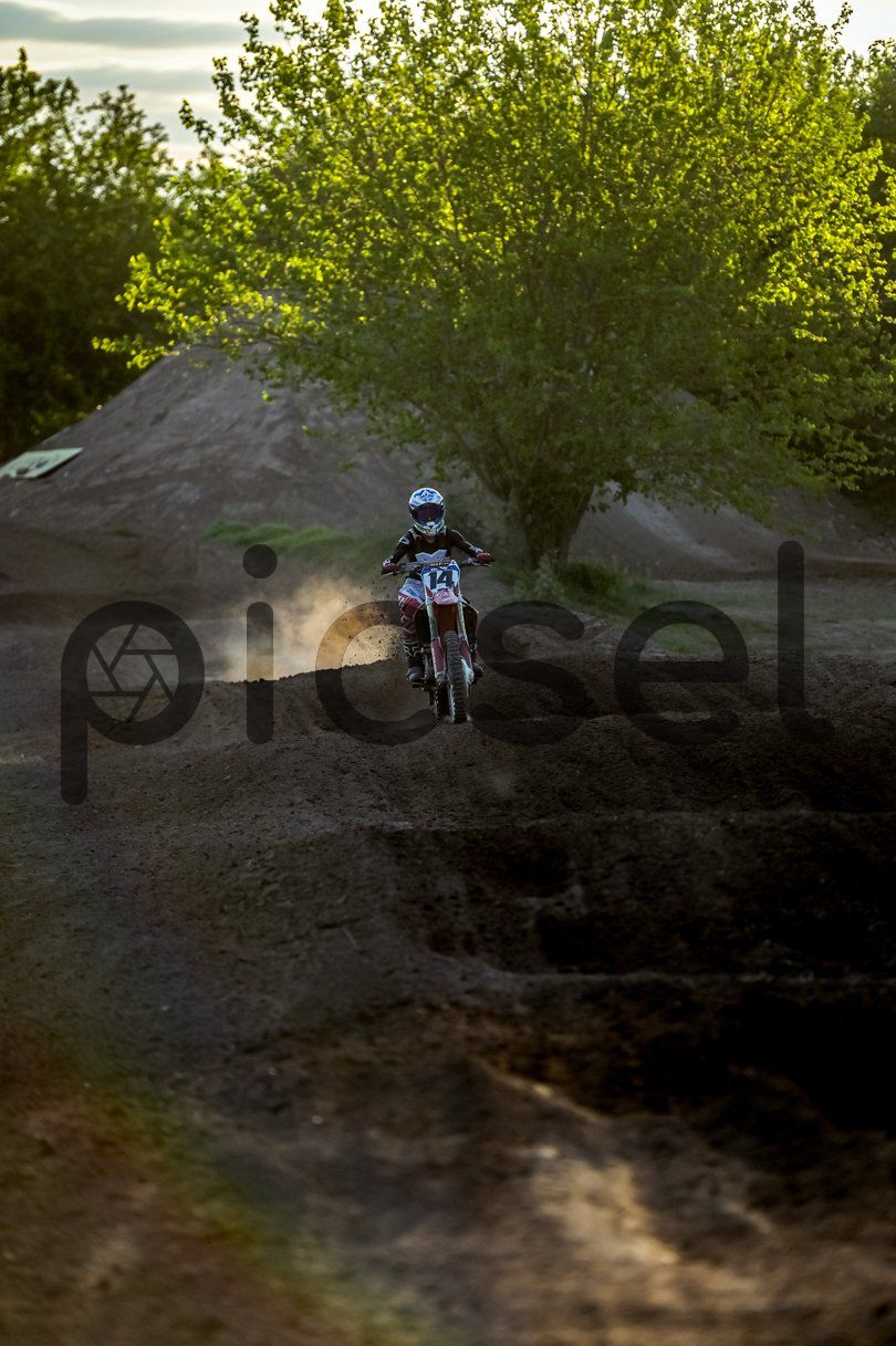 Photo of wcg1k6s1xn868oq8fe89qvmd