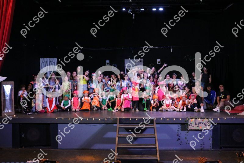 Photo of rse2yr5dr8nj7lx57oq3wb7z