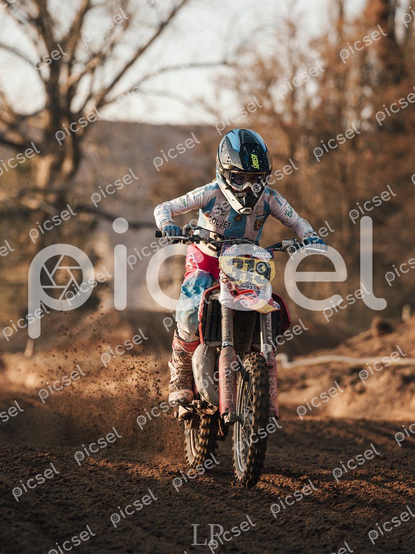 Photo of mhfgwanyvb7hao8yi5hkbarv