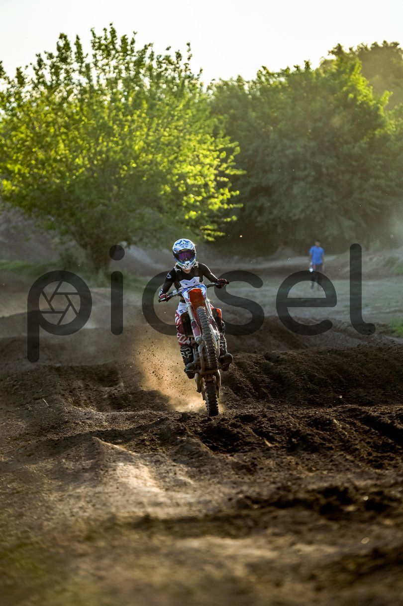 Photo of g5l62b6y5r77ly2p8bneyoi0