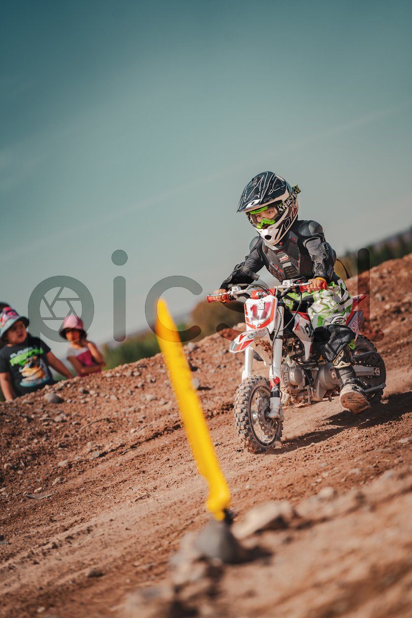 Photo of s3roz9bkhb90k61yuilbk20t