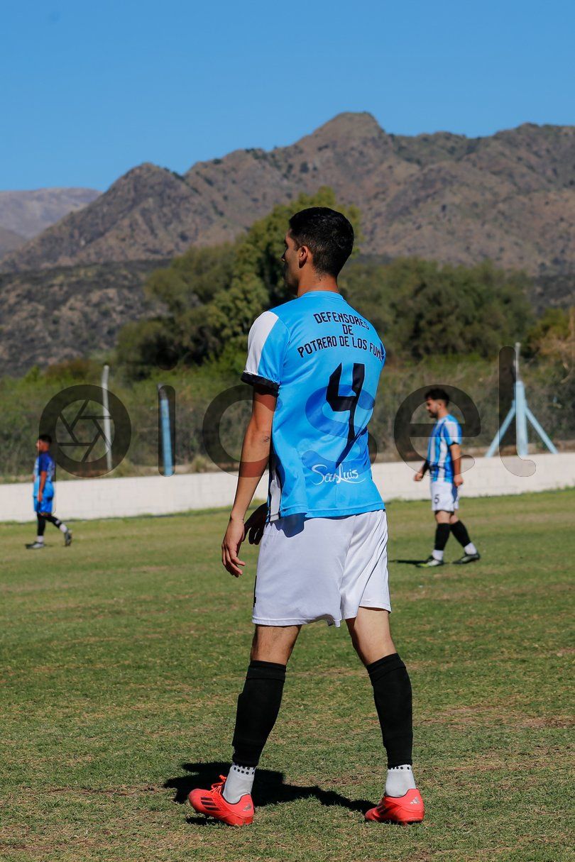 Photo of mc14pclwplt09hlq5s4ht37y