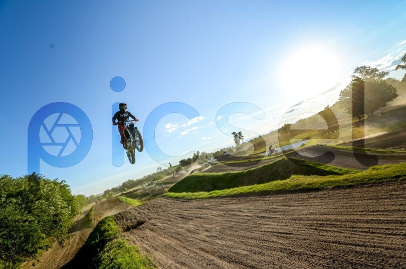 Photo of v5zn35q5dtg6c76e8ifcy5tc