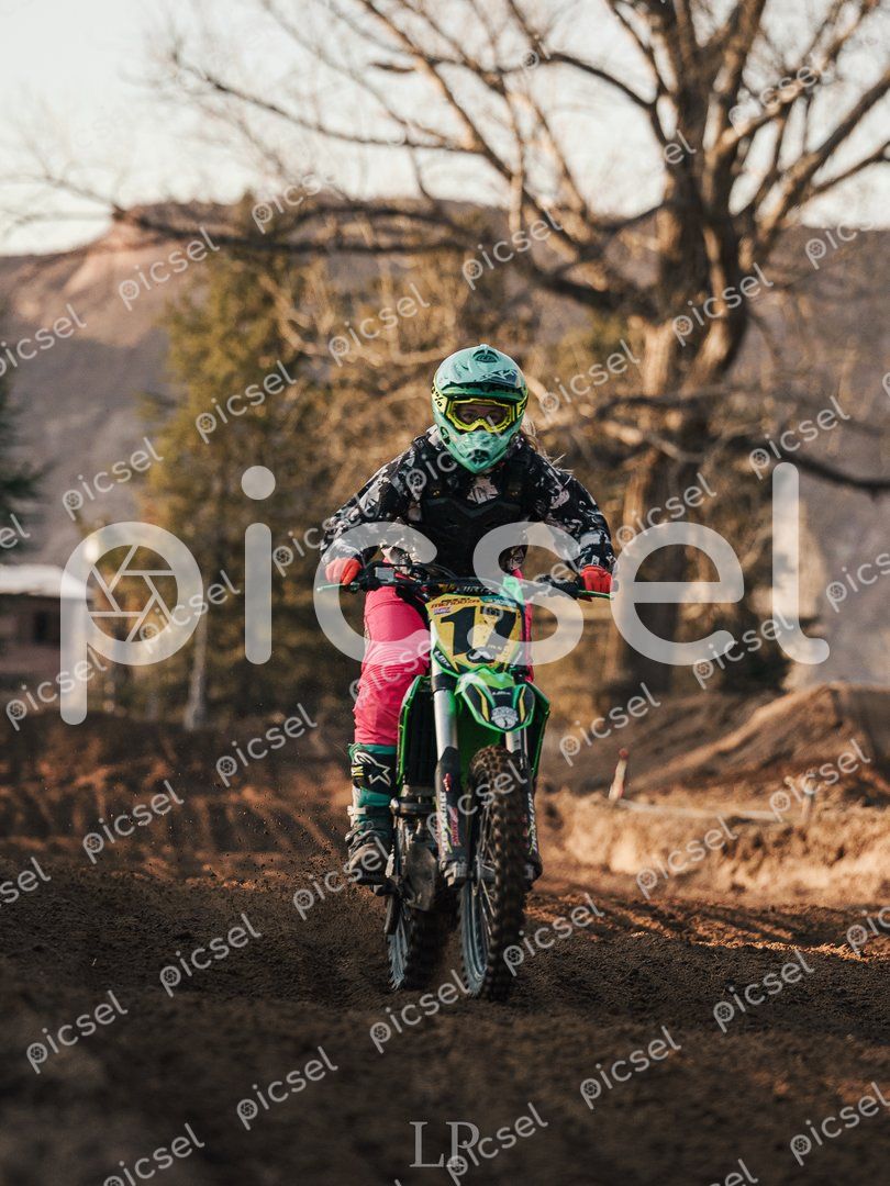 Photo of acvka0h3puo2wd54p5ex40q5