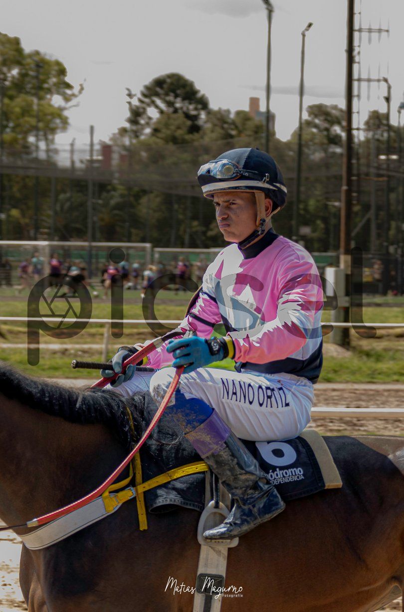 Photo of l2vwv501ik8anclnplxjcmv1