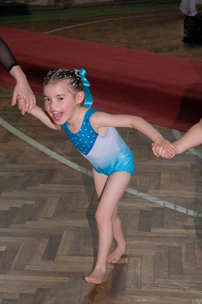 25-11-08 Turno 13.30am Torneo G Artística SER