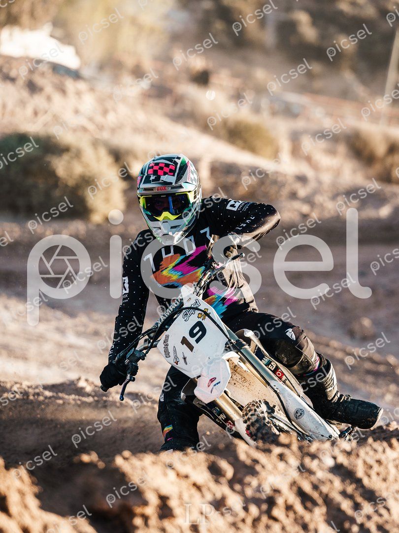 Photo of epweu59a2l804yilr6rfsgjc