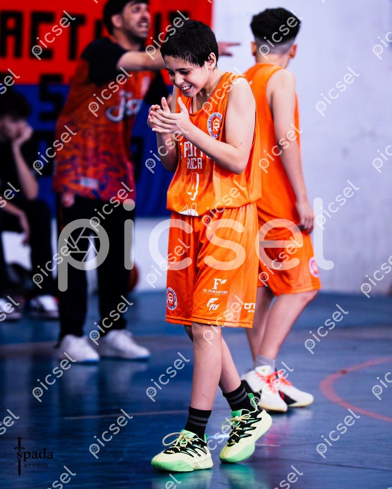 Photo of yr1v2ngdmw3m3mowsrg36oir