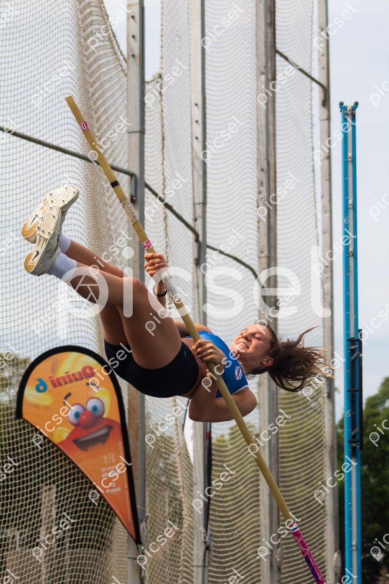 Photo of xhmpxy7z1ronnvpq0drydy6b