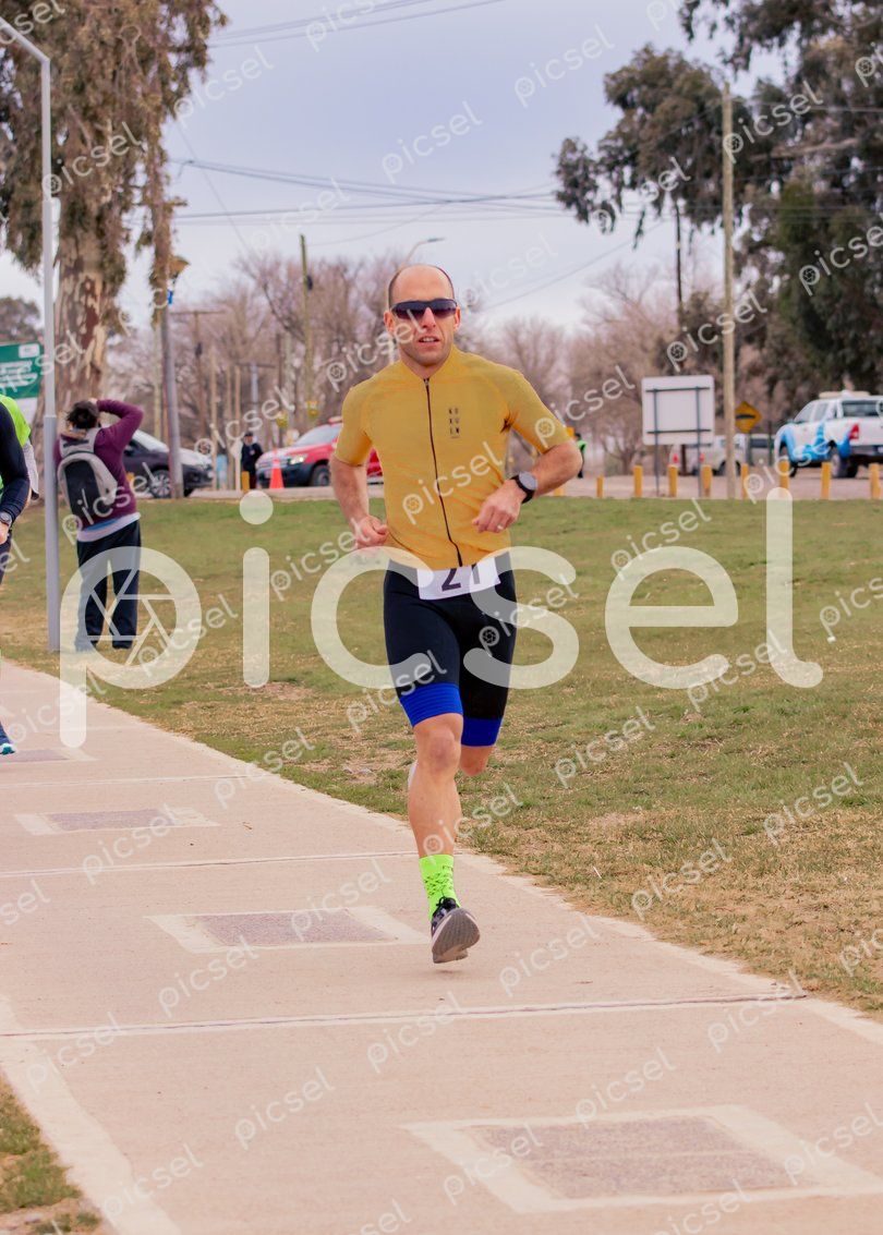 Photo of zysov4h1e9r8efcn5zfnbahq