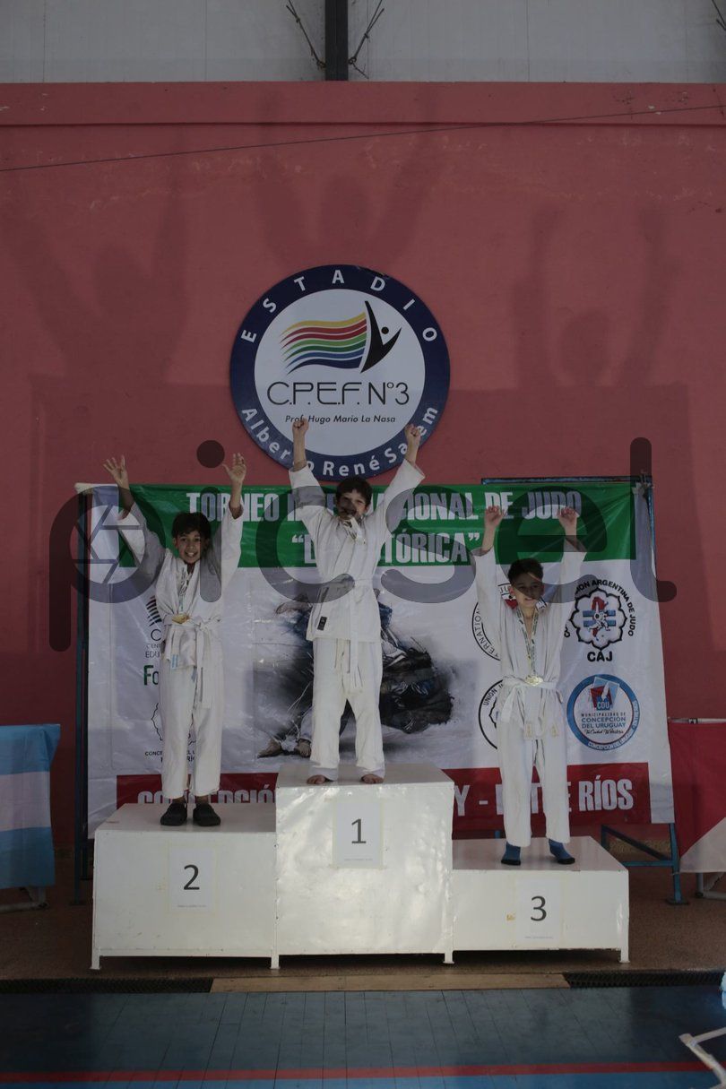 Photo of nbmnfzs32cprmjwwhcts2tux