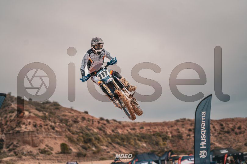 Photo of u58co91ssbb1i2jy5f4sc0vu