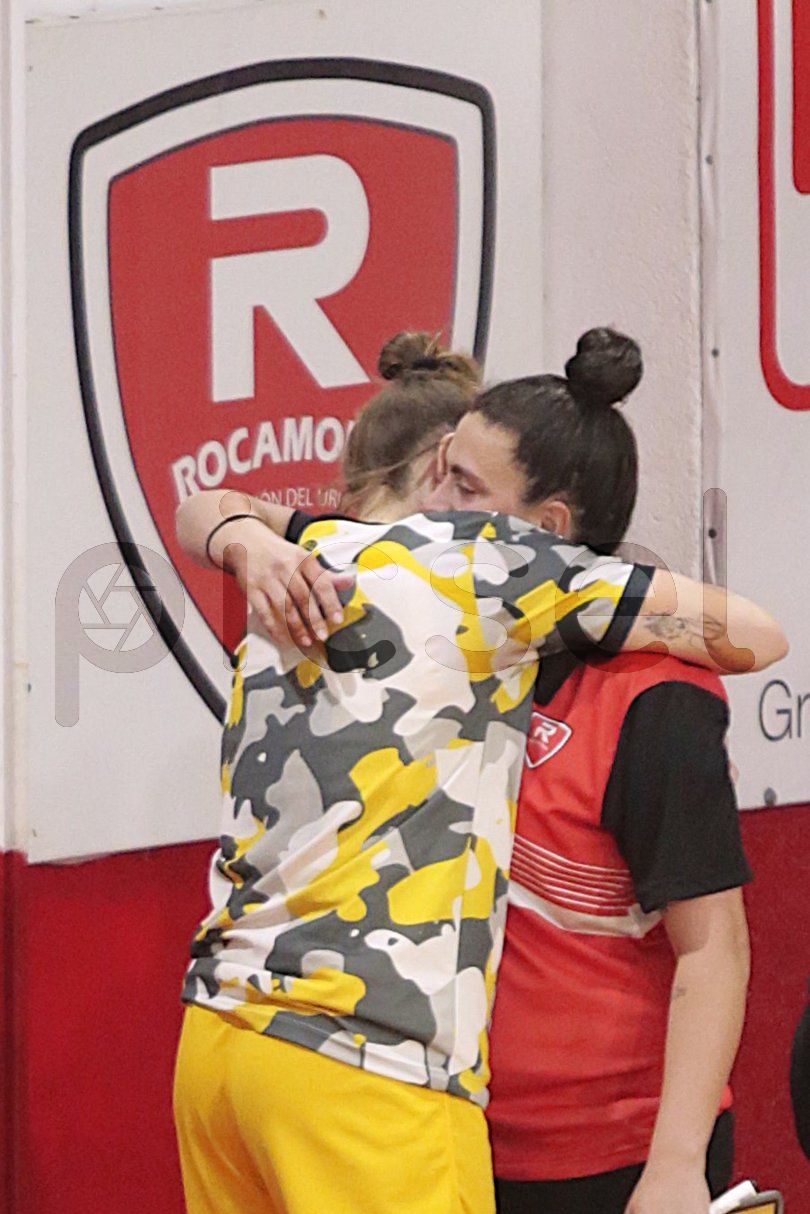 Photo of dfbf82f83l45e8cnuuwe40mn