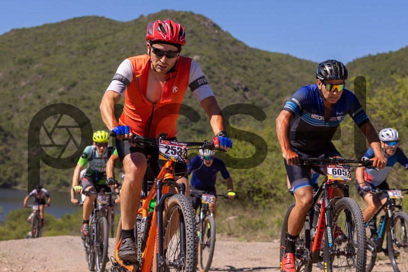 Photo of gmrk8005trcdwfbtyn4butqz