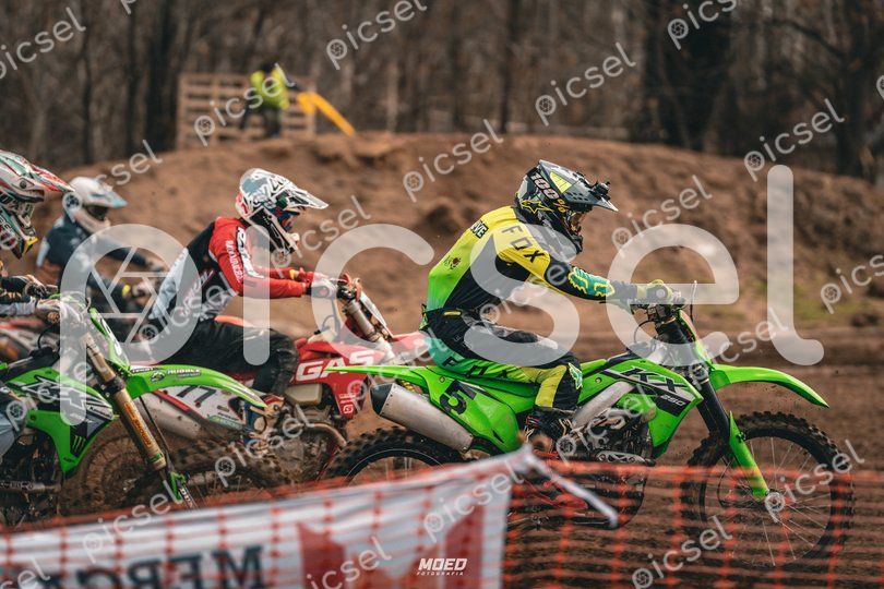 Photo of in4v512c9u3kmzsn11dekt2f