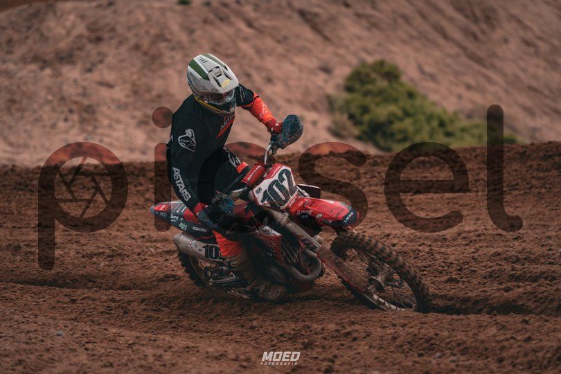 Photo of w1xthgdd7hqs1czk7wfujrlb