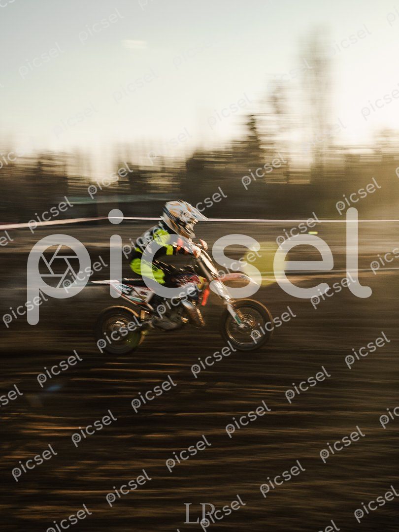 Photo of cg2pu0eqs7hwk6wfxqmcdi5k